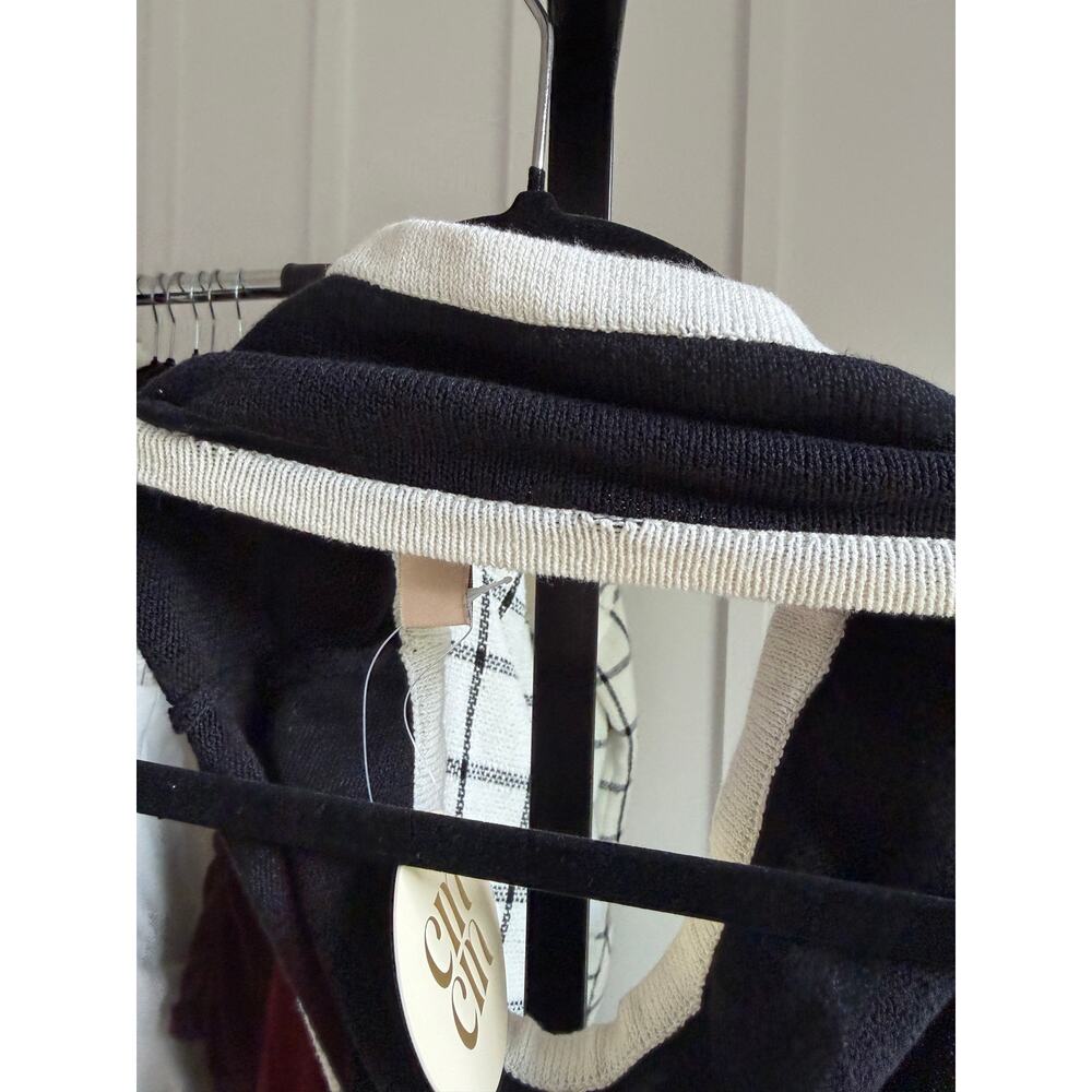 CIN CIN Empire Dress in Black - Picture 11 of 12